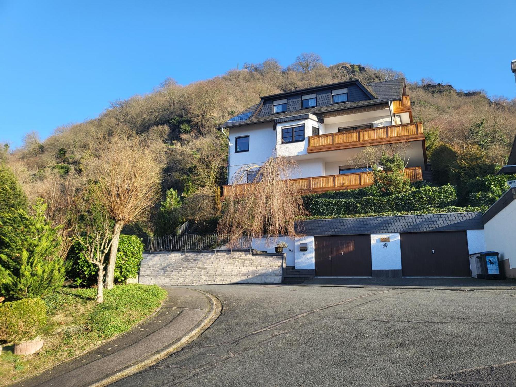Ferienwohnung Zum Rheinblick Kestert Exteriör bild
